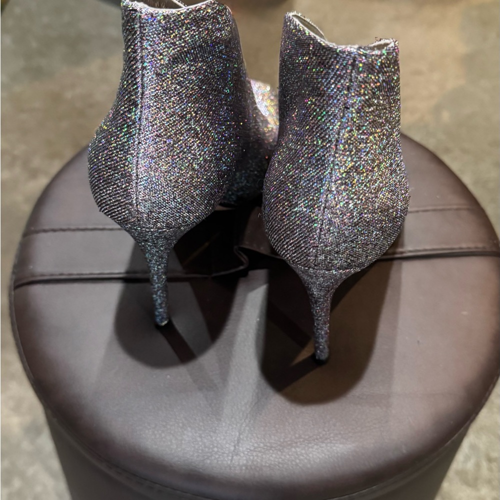 Gianvito Rossi Glittering Silver Peep Toe Heels - New without Box - Picture 5 of 7